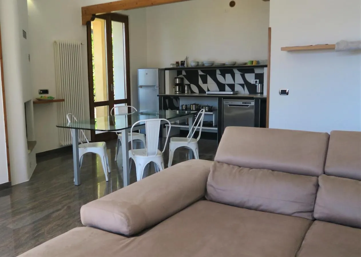 Villa Arianna - Suite Arianna 0*, Tignale Italy